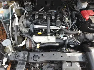 ✅ 2020 Nissan Versa SV • VIN: 3N1CN8EV3LL897455 • Lot: 82046275. Wystawiony na Copart z przebiegiem 50 769 mil. Bezpłatny archiwum sprzedaży aukcyjnych z USA i szczegółowy raport historii pojazdu na DreamBid. Zdjęcie 16.