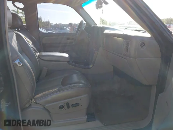 ✅ 2007 GMC Sierra Denali • VIN: 2GTEK63N971134076 • Lot: 41749320. Wystawiony na IAAI z przebiegiem 232 135 mil. Bezpłatny archiwum sprzedaży aukcyjnych z USA i szczegółowy raport historii pojazdu na DreamBid. Zdjęcie 5.