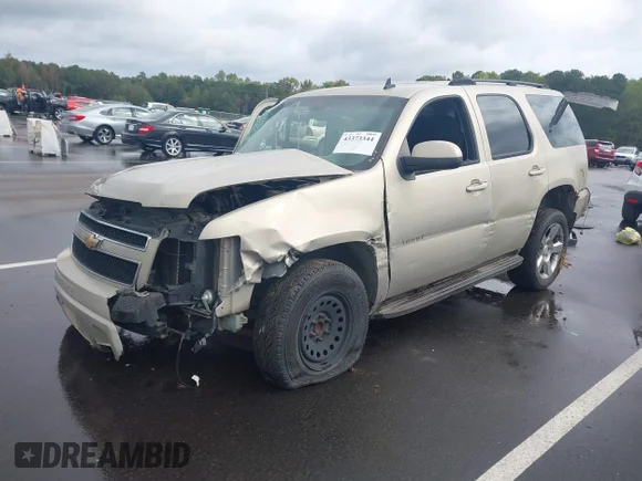 ✅ 2007 Chevrolet Tahoe LT • VIN: 1GNFC13J47R216281 • Lot: 43373344. Wystawiony na IAAI z przebiegiem Nie podano. Bezpłatny archiwum sprzedaży aukcyjnych z USA i szczegółowy raport historii pojazdu na DreamBid. Zdjęcie 2.