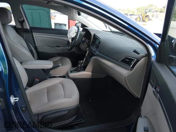 ✅ 2017 Hyundai Elantra SE • VIN: 5NPD84LF9HH081936 • Lot: 45204478. Wystawiony na IAAI z przebiegiem 101 777 mil. Bezpłatny archiwum sprzedaży aukcyjnych z USA i szczegółowy raport historii pojazdu na DreamBid. Zdjęcie 5.