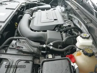 ✅ 2021 Buick Envision Essence • VIN: LRBFZPR41MD056959 • Lot: 42018582. Wystawiony na IAAI z przebiegiem 43 074 mil. Bezpłatny archiwum sprzedaży aukcyjnych z USA i szczegółowy raport historii pojazdu na DreamBid. Zdjęcie 19.