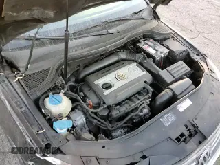 ✅ 2011 Volkswagen CC Sport • VIN: WVWNP7AN3BE721777 • Lot: 85341714. Listed on Copart with 128,804 mi. Free auction sales archive from the USA and detailed vehicle history report at DreamBid. Image 13.