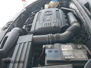 ✅ 2017 Volkswagen Beetle S • VIN: 3VW517AT0HM807144 • Lot: 43111185. Wystawiony na IAAI z przebiegiem 82 070 mil. Bezpłatny archiwum sprzedaży aukcyjnych z USA i szczegółowy raport historii pojazdu na DreamBid. Zdjęcie 20.