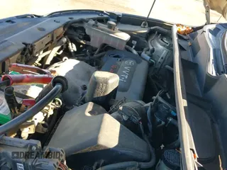 ✅ 2008 Toyota RAV4 Limited • VIN: JTMBD31V286070990 • Лот: 43618265. Опубликован ранее на IAAI с пробегом 233 121 миль. Бесплатный доступ к архиву аукционных продаж из США и подробный отчёт об истории автомобиля на DreamBid. Изображение 19.