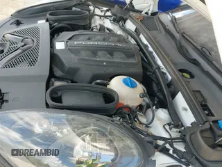 ✅ 2018 Porsche Macan GTS • VIN: WP1AG2A5XJLB62058 • Lot: 43514460. Wystawiony na IAAI z przebiegiem 55 995 mil. Bezpłatny archiwum sprzedaży aukcyjnych z USA i szczegółowy raport historii pojazdu na DreamBid. Zdjęcie 13.