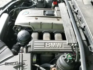 ✅ 2006 BMW 3 Series 330xi • VIN: WBAVD33516KV63460 • Lot: 43704840. Wystawiony na IAAI z przebiegiem 177 860 mil. Bezpłatny archiwum sprzedaży aukcyjnych z USA i szczegółowy raport historii pojazdu na DreamBid. Zdjęcie 19.