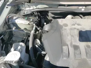 ✅ 2020 Mitsubishi Eclipse Cross LE • VIN: JA4AT4AA8LZ008240 • Lot: 47134205. Listed on Copart with 116,203 mi. Free auction sales archive from the USA and detailed vehicle history report at DreamBid. Image 14.