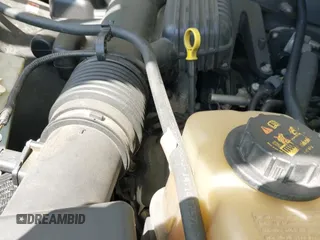 ✅ 2009 Ford F-350 • VIN: 1FDSW30589EA60883 • Lot: 42764939. Listed on IAAI with Not provided. Free auction sales archive from the USA and detailed vehicle history report at DreamBid. Image 19.