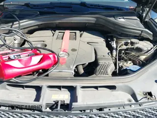 ✅ 2018 Mercedes-Benz GLE 43 AMG • VIN: 4JGED6EB5JA104112 • Lot: 43531494. Wystawiony na IAAI z przebiegiem 81 669 mil. Bezpłatny archiwum sprzedaży aukcyjnych z USA i szczegółowy raport historii pojazdu na DreamBid. Zdjęcie 18.