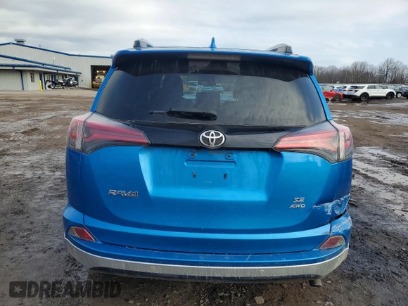 ✅ 2016 Toyota RAV4 SE • VIN: JTMJFREV1GD176571 • Лот: 42065966. Опубліковано раніше на Copart з пробігом 71 079 миль. Безкоштовний доступ до архіву аукціонних продажів зі США та докладний звіт про історію автомобіля на DreamBid. Зображення 6.