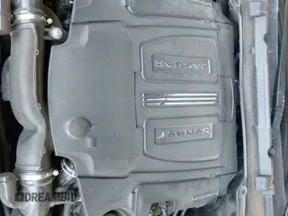 ✅ 2017 Jaguar XF S • VIN: SAJBM4BV4HCY45622 • Lot: 42519416. Wystawiony na IAAI z przebiegiem 91 486 mil. Bezpłatny archiwum sprzedaży aukcyjnych z USA i szczegółowy raport historii pojazdu na DreamBid. Zdjęcie 19.