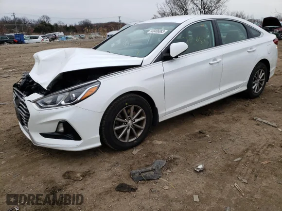 ✅ 2018 Hyundai Sonata SE • VIN: 5NPE24AF4JH656927 • Lot: 43406083. Wystawiony na Copart z przebiegiem 75 984 mil. Bezpłatny archiwum sprzedaży aukcyjnych z USA i szczegółowy raport historii pojazdu na DreamBid. Zdjęcie 1.