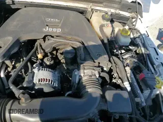 ✅ 2019 Jeep Wrangler Unlimited Sahara • VIN: 1C4HJXEG7KW651768 • Lot: 80401965. Listed on Copart with 115,603 mi. Free auction sales archive from the USA and detailed vehicle history report at DreamBid. Image 15.