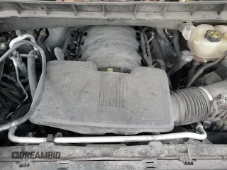 ✅ 2020 Chevrolet Silverado 1500 LT • VIN: 1GCRWCED3LZ157783 • Lot: 82687015. Wystawiony na Copart z przebiegiem 114 834 mil. Bezpłatny archiwum sprzedaży aukcyjnych z USA i szczegółowy raport historii pojazdu na DreamBid. Zdjęcie 15.