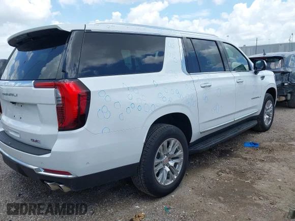 ✅ 2025 GMC Yukon XL Denali • VIN: 1GKS2JRL3SR278934 • Lot: 42526749. Wystawiony na IAAI z przebiegiem 3 310 mil. Bezpłatny archiwum sprzedaży aukcyjnych z USA i szczegółowy raport historii pojazdu na DreamBid. Zdjęcie 4.