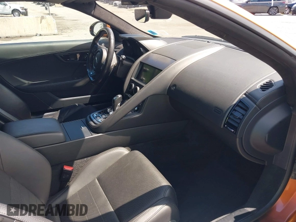 ✅ 2019 Jaguar F-Type R • VIN: SAJD55EE9KCK61117 • Лот: 43072627. Опубліковано раніше на IAAI з пробігом 44 156 миль. Безкоштовний доступ до архіву аукціонних продажів зі США та докладний звіт про історію автомобіля на DreamBid. Зображення 5.