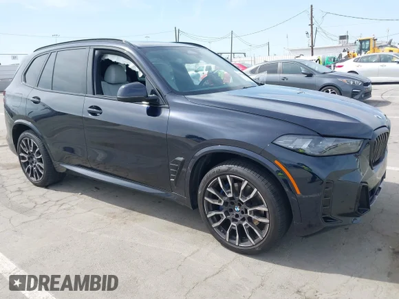 ✅ 2024 BMW X5 xDrive40i • VIN: 5UX23EU0XR9T62092 • Lot: 44889668. Wystawiony na IAAI z przebiegiem 35 437 mil. Bezpłatny archiwum sprzedaży aukcyjnych z USA i szczegółowy raport historii pojazdu na DreamBid. Zdjęcie 1.