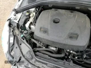 ✅ 2017 Volvo XC60 Dynamic • VIN: YV449MRR1H2222835 • Lot: 86298455. Wystawiony na Copart z przebiegiem 85 189 mil. Bezpłatny archiwum sprzedaży aukcyjnych z USA i szczegółowy raport historii pojazdu na DreamBid. Zdjęcie 15.