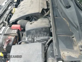 ✅ 2014 Toyota Corolla L • VIN: 2T1BURHE1EC219290 • Lot: 42999621. Wystawiony na IAAI z przebiegiem 104 863 mil. Bezpłatny archiwum sprzedaży aukcyjnych z USA i szczegółowy raport historii pojazdu na DreamBid. Zdjęcie 19.