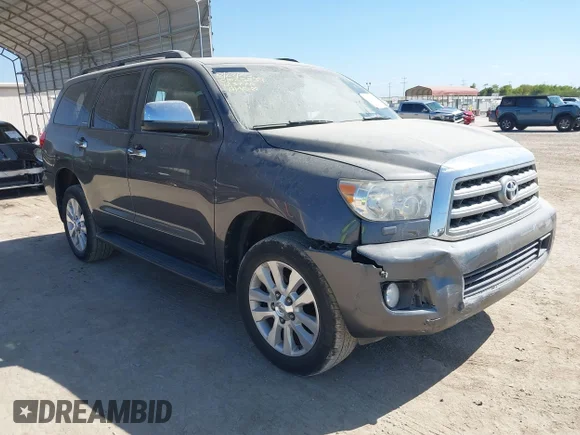 ✅ 2015 Toyota Sequoia Platinum • VIN: 5TDDW5G12FS123770 • Лот: 43074096. Опубліковано раніше на IAAI з пробігом 95 522 миль. Безкоштовний доступ до архіву аукціонних продажів зі США та докладний звіт про історію автомобіля на DreamBid. Зображення 1.