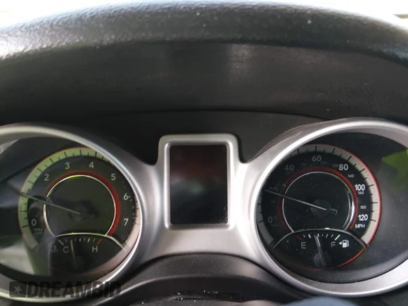 ✅ 2016 Dodge Journey SXT • VIN: 3C4PDCBG8GT178279 • Lot: 45247858. Wystawiony na IAAI z przebiegiem Nie podano. Bezpłatny archiwum sprzedaży aukcyjnych z USA i szczegółowy raport historii pojazdu na DreamBid. Zdjęcie 7.