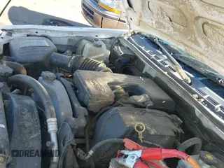 ✅ 2008 GMC Canyon SLE1 • VIN: 1GTCS19E588137220 • Lot: 43654596. Listed on IAAI with 150,137 mi. Free auction sales archive from the USA and detailed vehicle history report at DreamBid. Image 13.