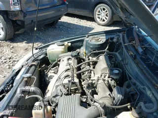 ✅ 1997 Geo Prizm • VIN: 1Y1SK5268VZ462502 • Lot: 41929276. Wystawiony na IAAI z przebiegiem 243 149 mil. Bezpłatny archiwum sprzedaży aukcyjnych z USA i szczegółowy raport historii pojazdu na DreamBid. Zdjęcie 12.