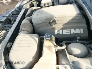 ✅ 2012 Dodge Challenger R/T Plus • VIN: 2C3CDYBT5CH101238 • Lot: 41335464. Wystawiony na IAAI z przebiegiem 133 035 mil. Bezpłatny archiwum sprzedaży aukcyjnych z USA i szczegółowy raport historii pojazdu na DreamBid. Zdjęcie 20.