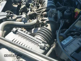 ✅ 2001 Buick Regal LS • VIN: 2G4WB52K611162104 • Lot: 41935549. Listed on IAAI with 171,767 mi. Free auction sales archive from the USA and detailed vehicle history report at DreamBid. Image 12.