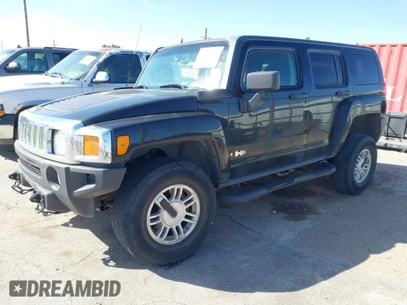 ✅ 2006 Hummer H3 • VIN: 5GTDN136768203639 • Лот: 41659022. Опубліковано раніше на IAAI з пробігом 120 810 миль. Безкоштовний доступ до архіву аукціонних продажів зі США та докладний звіт про історію автомобіля на DreamBid. Зображення 2.