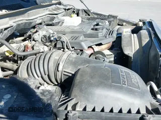 ✅ 2017 Ram 2500 SLT • VIN: 3C6UR5DL1HG764544 • Lot: 41430383. Listed on IAAI with 124,579 mi. Free auction sales archive from the USA and detailed vehicle history report at DreamBid. Image 19.