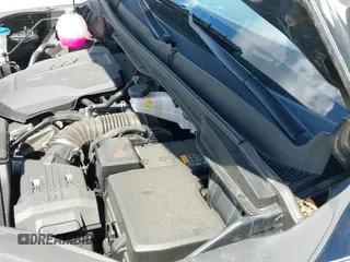 ✅ 2024 Kia Carnival EX • VIN: KNDNC5H31R6449108 • Lot: 43093585. Listed on IAAI with 10,283 mi. Free auction sales archive from the USA and detailed vehicle history report at DreamBid. Image 18.