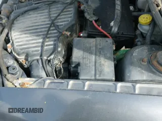 ✅ 2004 Dodge Neon SXT • VIN: 1B3ES56C04D510993 • Lot: 42716738. Wystawiony na IAAI z przebiegiem 241 941 mil mil. Skorzystaj z bezpłatnego archiwum sprzedaży aukcyjnych z USA i zobacz szczegółowy raport historii pojazdu na DreamBid. Zdjęcie 13.