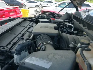 2021 Chevrolet Silverado 1500 LT z VIN 3GCUYDED5MG108743, wystawiony jako IAAI lot #42552076 z przebiegiem 48 470 mil mil oraz . Historia ofert i sprzedaży dostępna na DreamBid. Obrazek 20.