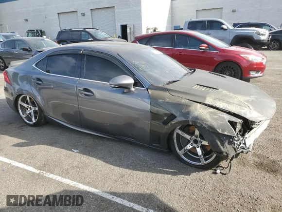 ✅ 2018 Lexus IS 350 • VIN: JTHBZ1D25J5033188 • Лот: 83475554. Опубліковано раніше на Copart з пробігом 108 837 миль. Безкоштовний доступ до архіву аукціонних продажів зі США та докладний звіт про історію автомобіля на DreamBid. Зображення 4.