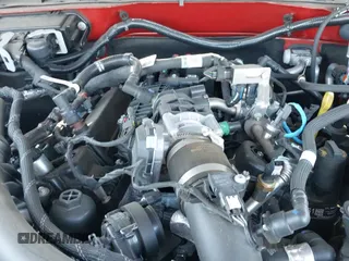 ✅ 2022 Ford Bronco • VIN: 1FMEE5DP3NLB42355 • Lot: 42084720. Wystawiony na IAAI z przebiegiem 35 183 mil. Bezpłatny archiwum sprzedaży aukcyjnych z USA i szczegółowy raport historii pojazdu na DreamBid. Zdjęcie 19.