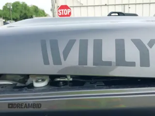 ✅ 2021 Jeep Wrangler Unlimited Sport S • VIN: 1C4HJXDG2MW700461 • Lot: 41894307. Wystawiony na IAAI z przebiegiem 82 454 mil. Bezpłatny archiwum sprzedaży aukcyjnych z USA i szczegółowy raport historii pojazdu na DreamBid. Zdjęcie 19.