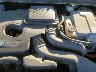 ✅ 2017 Ford Fusion Hybrid Platinum • VIN: 3FA6P0RU4HR262634 • Lot: 93149095. Wystawiony na Copart z przebiegiem 41 183 mil. Bezpłatny archiwum sprzedaży aukcyjnych z USA i szczegółowy raport historii pojazdu na DreamBid. Zdjęcie 14.