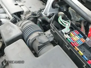 ✅ 2004 Volvo S60 • VIN: YV1RS64A342374162 • Lot: 43436729. Wystawiony na IAAI z przebiegiem 88 282 mil. Bezpłatny archiwum sprzedaży aukcyjnych z USA i szczegółowy raport historii pojazdu na DreamBid. Zdjęcie 13.