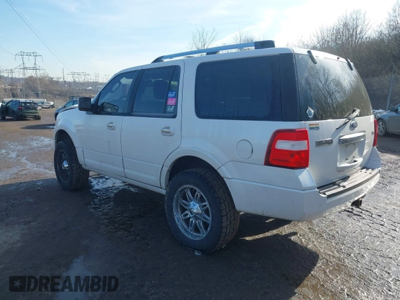 ✅ 2011 Ford Expedition Limited • VIN: 1FMJU2A57BEF35729 • Lot: 44488869. Wystawiony na IAAI z przebiegiem 207 932 mil. Bezpłatny archiwum sprzedaży aukcyjnych z USA i szczegółowy raport historii pojazdu na DreamBid. Zdjęcie 3.