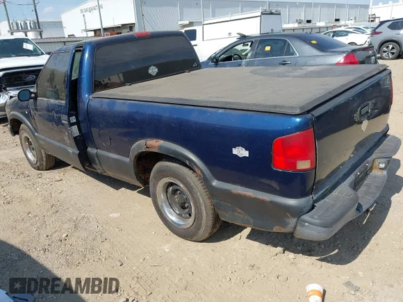 ✅ 1999 Chevrolet S-10 • VIN: 1GCCS1446XK146041 • Lot: 42904985. Wystawiony na IAAI z przebiegiem 290 847 mil. Bezpłatny archiwum sprzedaży aukcyjnych z USA i szczegółowy raport historii pojazdu na DreamBid. Zdjęcie 3.