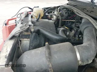 ✅ 2000 Ford F-250 XL • VIN: 1FTNX21L0YEB68631 • Lot: 42639352. Listed on IAAI with 263,245 mi. Free auction sales archive from the USA and detailed vehicle history report at DreamBid. Image 19.