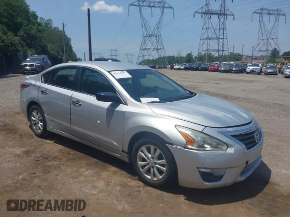 ✅ 2015 Nissan Altima S • VIN: 1N4AL3AP8FC110929 • Lot: 45514847. Wystawiony na IAAI z przebiegiem 87 017 mil. Bezpłatny archiwum sprzedaży aukcyjnych z USA i szczegółowy raport historii pojazdu na DreamBid. Zdjęcie 1.
