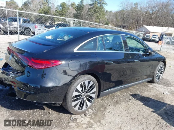 ✅ 2023 Mercedes-Benz EQE 350+ • VIN: W1KEG2BB3PF014838 • Lot: 44193709. Wystawiony na IAAI z przebiegiem 42 215 mil. Bezpłatny archiwum sprzedaży aukcyjnych z USA i szczegółowy raport historii pojazdu na DreamBid. Zdjęcie 4.