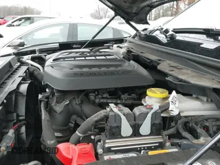 ✅ 2024 Jeep Wagoneer Series II • VIN: 1C4SJRBP7RS135031 • Lot: 41725213. Listed on IAAI with 29,216 mi. Free auction sales archive from the USA and detailed vehicle history report at DreamBid. Image 19.