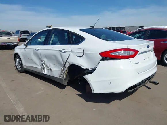 ✅ 2014 Ford Fusion S • VIN: 3FA6P0G74ER177284 • Lot: 44473537. Wystawiony na IAAI z przebiegiem 93 172 mil. Bezpłatny archiwum sprzedaży aukcyjnych z USA i szczegółowy raport historii pojazdu na DreamBid. Zdjęcie 6.