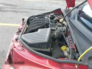 ✅ 2006 Chrysler PT Cruiser • VIN: 3A4FY48BX6T342853 • Lot: 39841662. Wystawiony na IAAI z przebiegiem 137 165 mil. Bezpłatny archiwum sprzedaży aukcyjnych z USA i szczegółowy raport historii pojazdu na DreamBid. Zdjęcie 19.