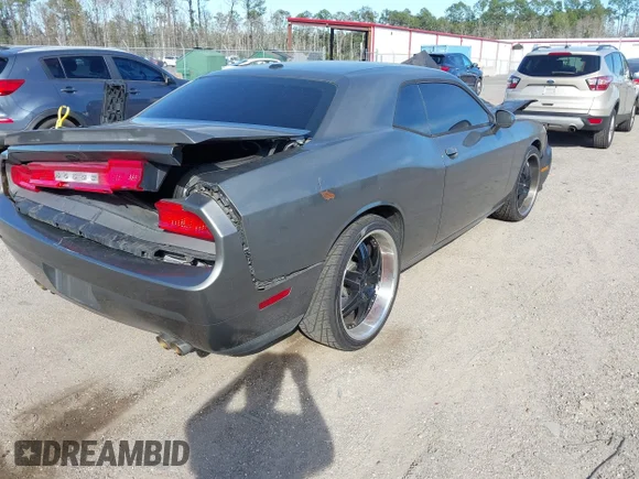 ✅ 2012 Dodge Challenger SXT • VIN: 2C3CDYAG9CH240583 • Лот: 44462634. Опубліковано раніше на IAAI з пробігом Не вказано. Безкоштовний доступ до архіву аукціонних продажів зі США та докладний звіт про історію автомобіля на DreamBid. Зображення 4.