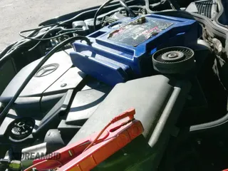 ✅ 2005 Mercedes-Benz SL 500 • VIN: WDBSK75F75F098715 • Lot: 43666479. Listed on IAAI with 197,035 mi. Free auction sales archive from the USA and detailed vehicle history report at DreamBid. Image 21.