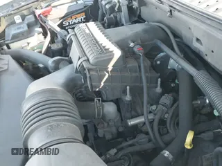 ✅ 2005 Ford Expedition Eddie Bauer • VIN: 1FMFU17505LA68743 • Лот: 43734006. Опубликован ранее на IAAI с пробегом 199 483 миль. Бесплатный доступ к архиву аукционных продаж из США и подробный отчёт об истории автомобиля на DreamBid. Изображение 12.